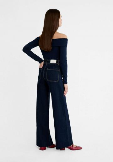 Прямые джинсы