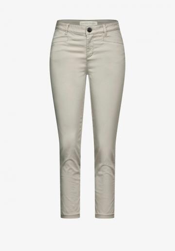 Узкие брюки