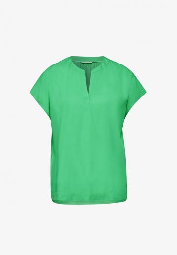 Атласная блузка