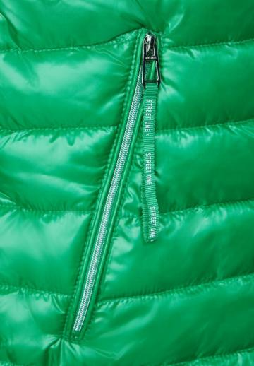 Длинный жилет