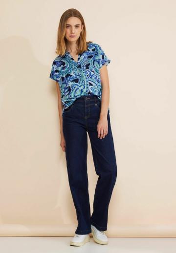 Атласная блузка