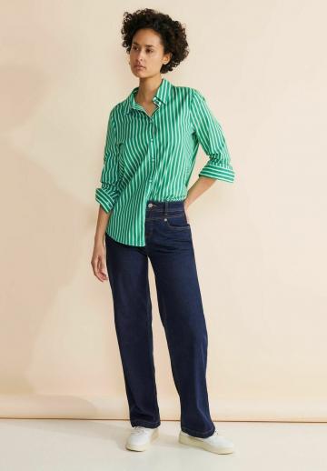 Атласная блузка