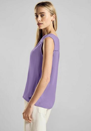 Блузка без рукавов