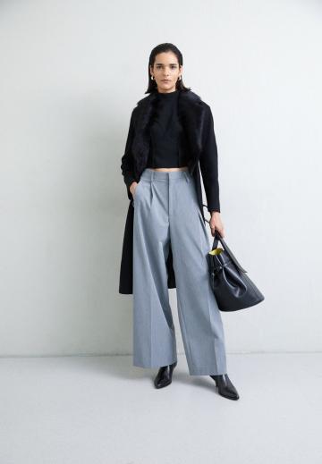 Шерстяное пальто