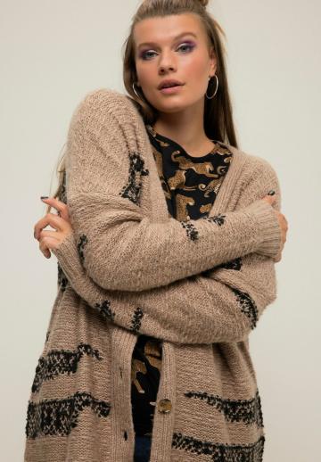 Жаккардовая вязаная кофта