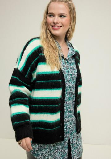 Длинный жилет