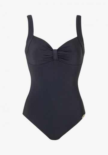 Слитный купальник