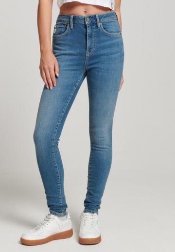 Узкие джинсы