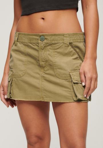 Юбка с накладными карманами