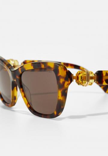 Солнечные очки