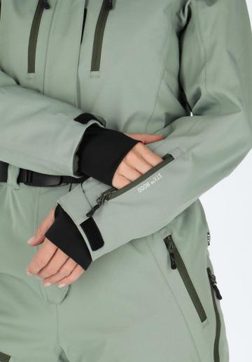 Спортивная куртка