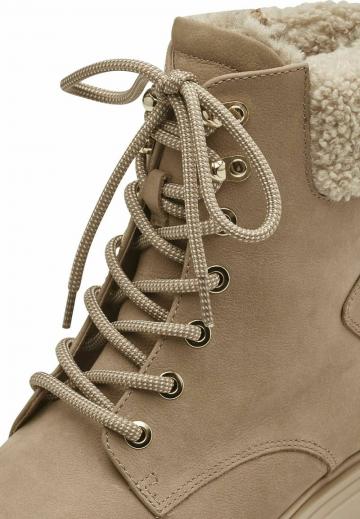 Зимние ботинки