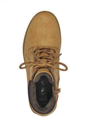 Ботинки на шнуровке