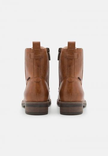 Широкие сапоги