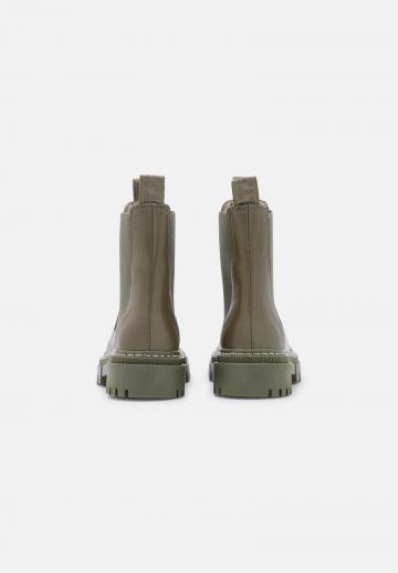 Ботинки челси