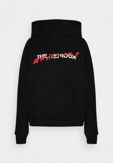 Пуловер с капюшоном