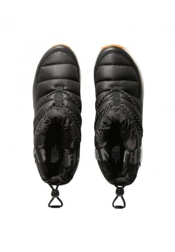 Спортивные сапоги