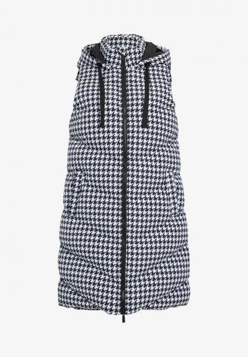 Длинный жилет