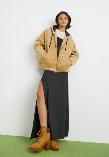 Полусапожки на высоком каблуке