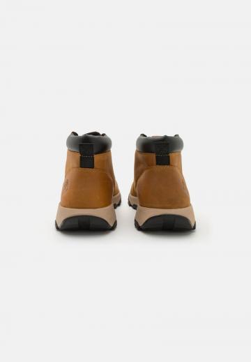 Высокие кеды