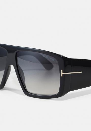 Солнечные очки