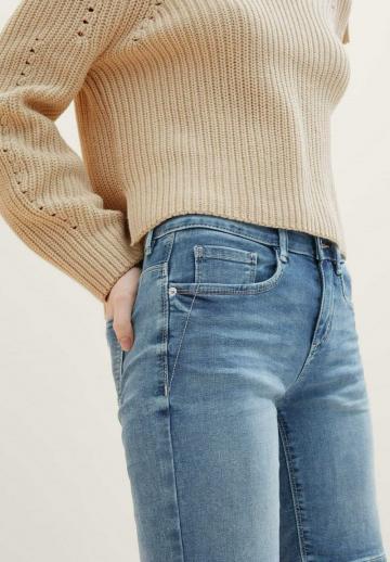 Джинсовые шорты