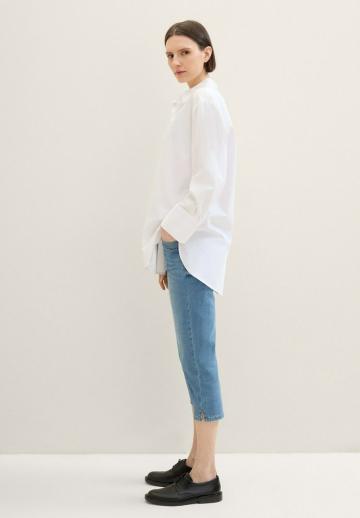 Короткие джинсы