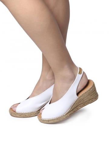 Туфли с открытым носом