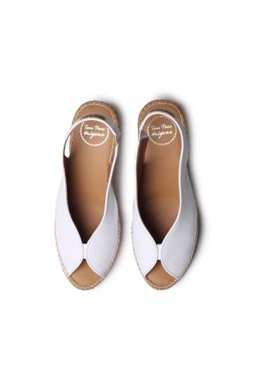 Туфли с открытым носом