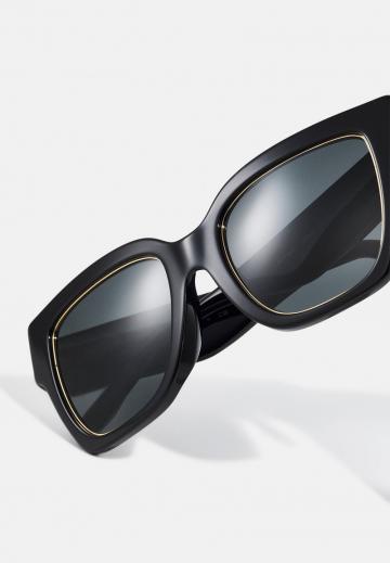 Солнечные очки