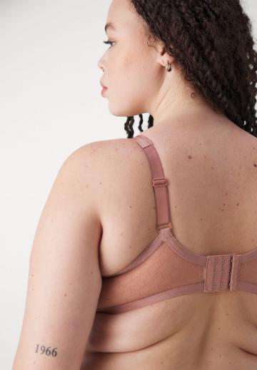 Бюстгальтер-минимайзер