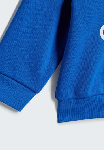 Набор одежды