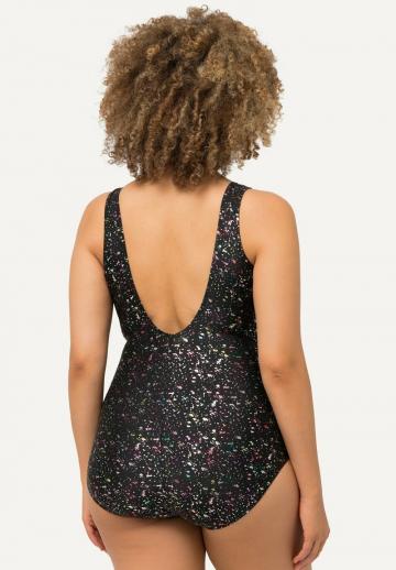 Слитный купальник