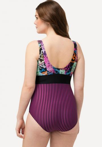 Слитный купальник