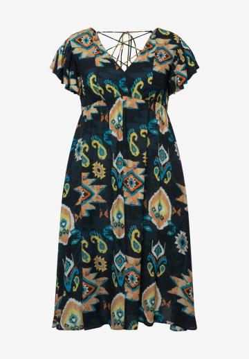 Летнее платье