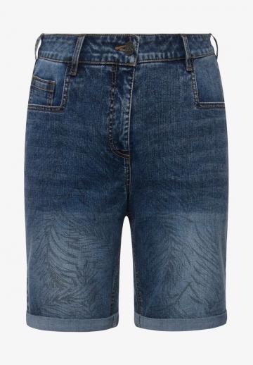 Джинсовые шорты