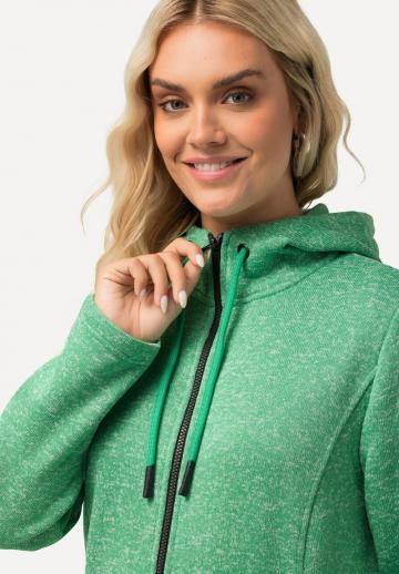 Длинный жилет