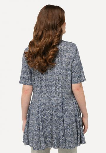 Длинная блузка