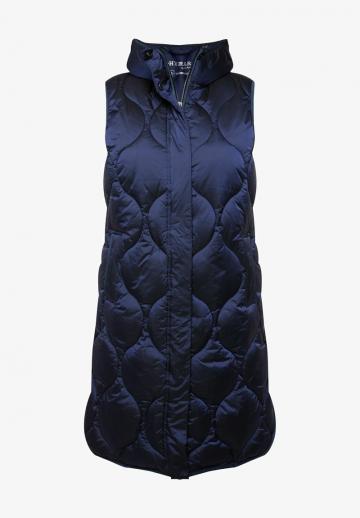 Стеганый жилет