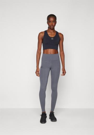 Спортивный бюстгальтер