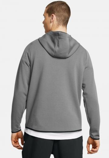 Спортивная кофта