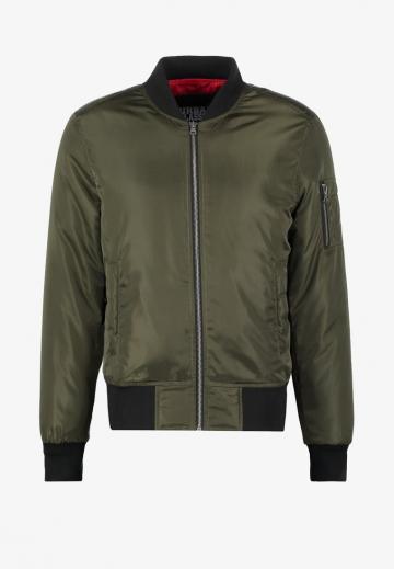 Куртка бомбер