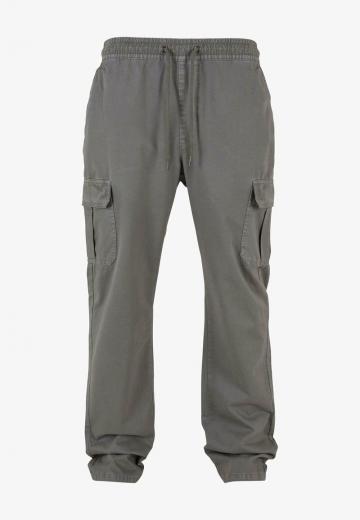 Брюки с накладными карманами