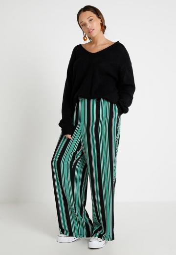 Длинный пуловер