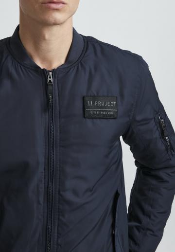 Куртка бомбер