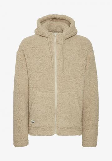 Флисовая куртка