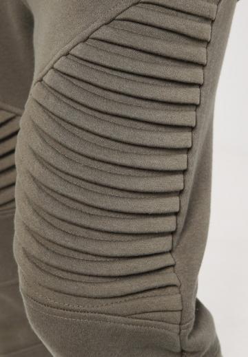 Спортивные штаны