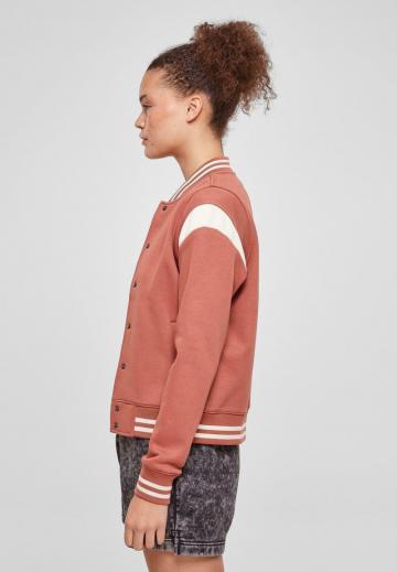 Куртка с накладнымит карманами