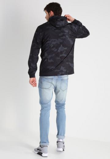 Куртка-дождевик