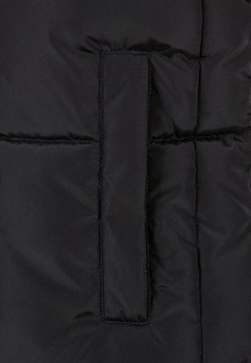 Короткая куртка